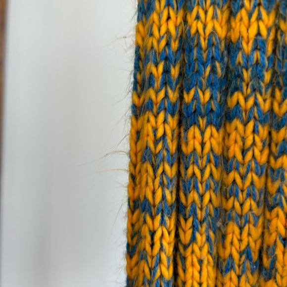 URBAN OUTFITTERSYellow Blue Chunky Knit Turtleneck Crop Sweater Top Women L NOTE - Picture 8 of 10